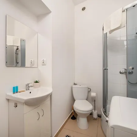 Apartment Fabryczna Comfort Studio *