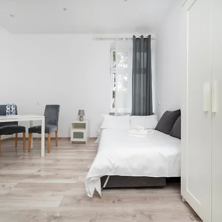 Apartment Fabryczna Comfort Studio Lodz (Lodz)
